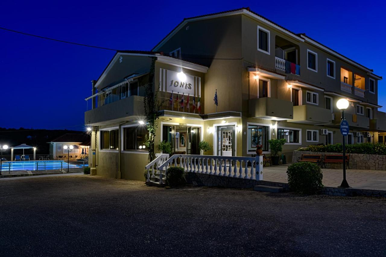 Ionis Hotel Troianata