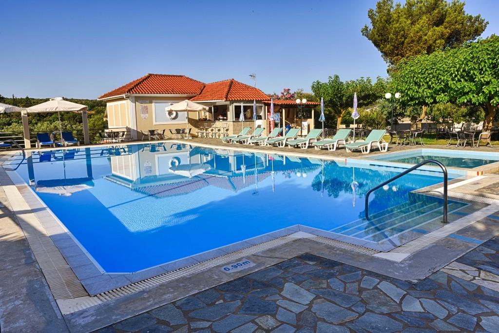Ionis Hotel